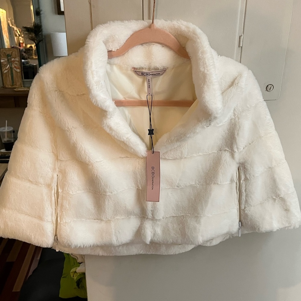 BCBG Ivory Fur Shawl/Cape